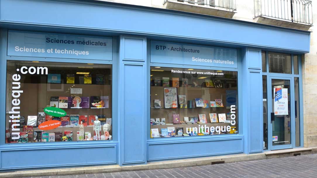 Vitrine librairie Tours Unitheque, 37000 Indre et Loire
